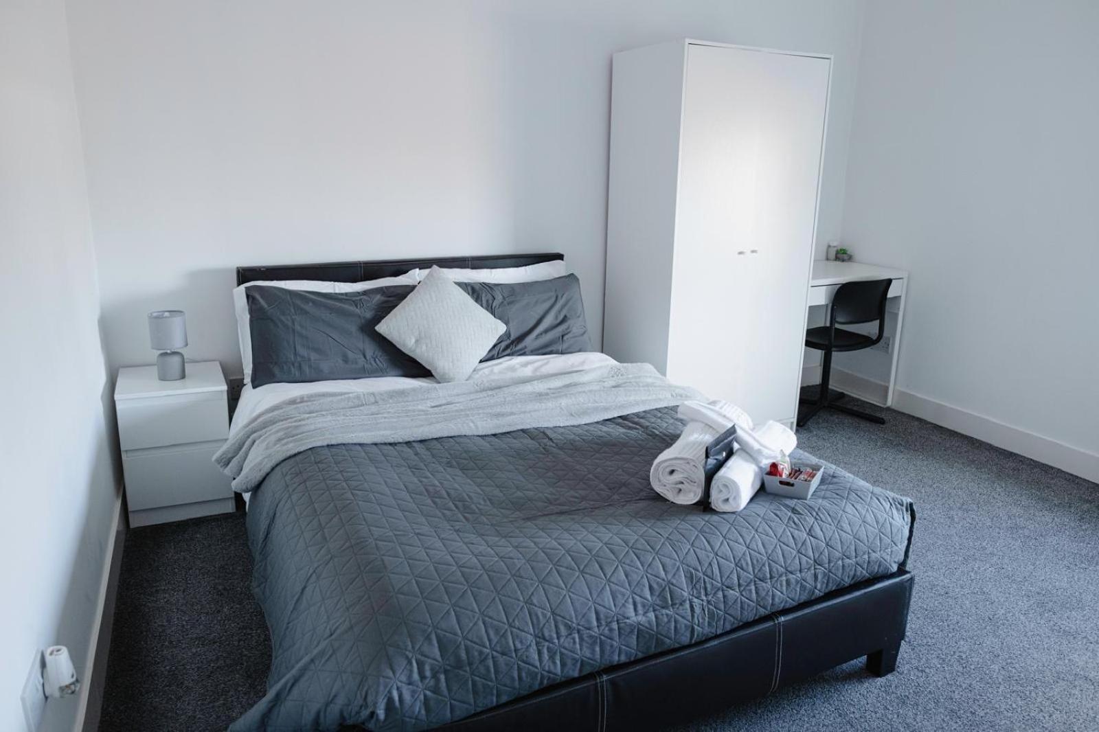 Cosy Ensuite Bedroom I 5Min Walk From Bramall Lane Stadium Sheffield Bagian luar foto